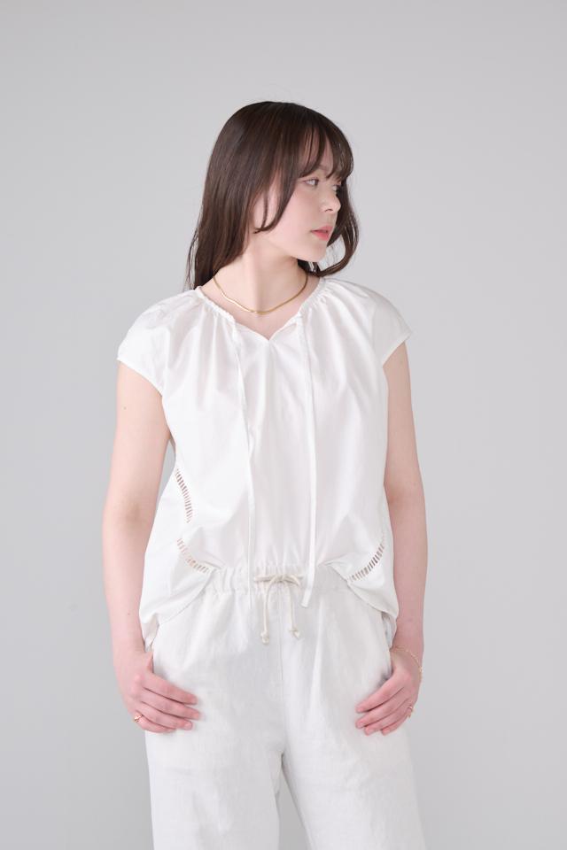 C/L LADDER LACE BLOUSE