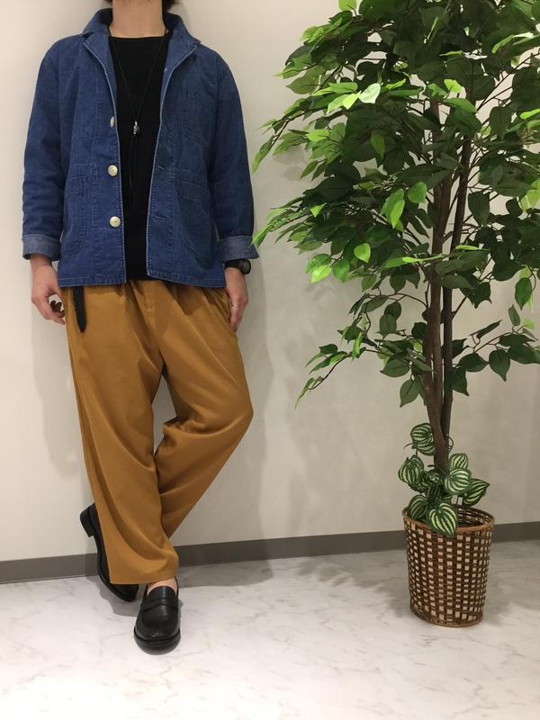 【モデル身長】175cm 【着用】 カバーラードJK:/ BLUE / Lサイズ ニット:  / BLACK / Lサイズ イージーパンツ:   / CAMEL / Mサイズ 