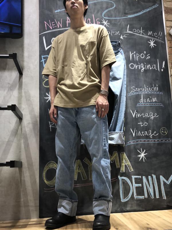 【モデル身長】 176cm 【着用】 ポケット付きビックTee ：RTA180HCU039 / SAND / サイズL ルーズデニム＜Arioso＞ ： RTA180HPT033 / L-BLUE / サイズ30インチ 