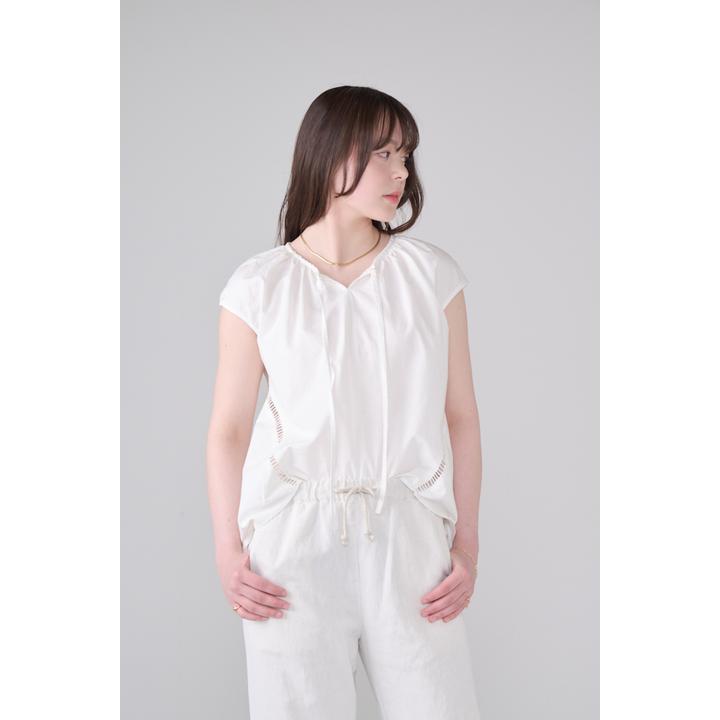 C/L LADDER LACE BLOUSE