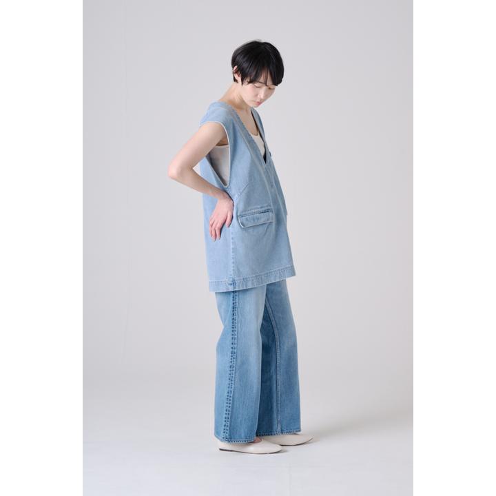 DENIM V-NECK VEST