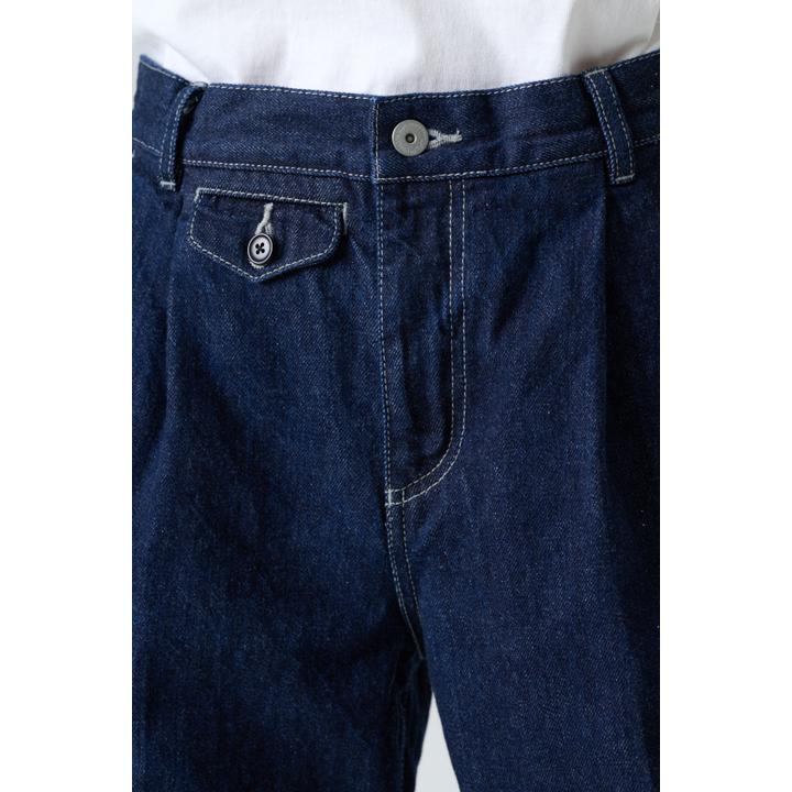 TUCK DENIM TROUSER