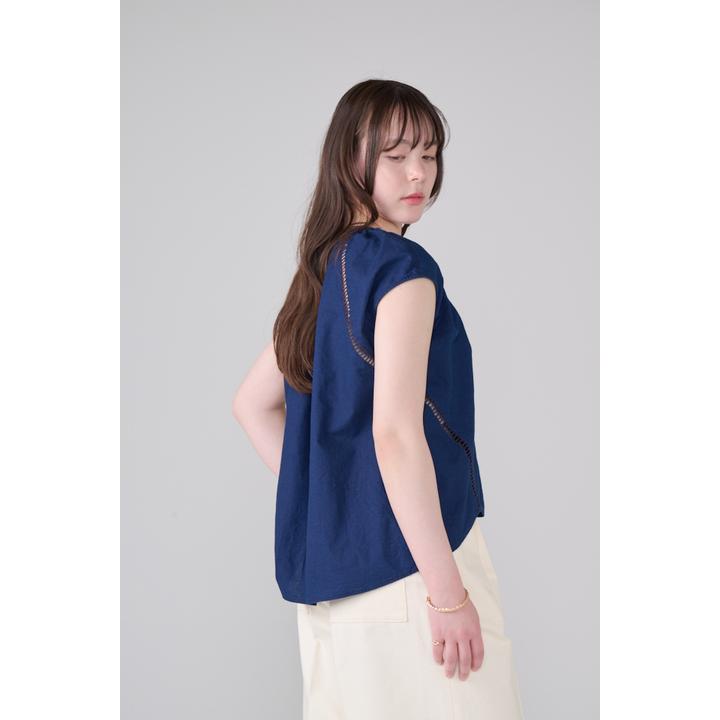 C/L LADDER LACE BLOUSE