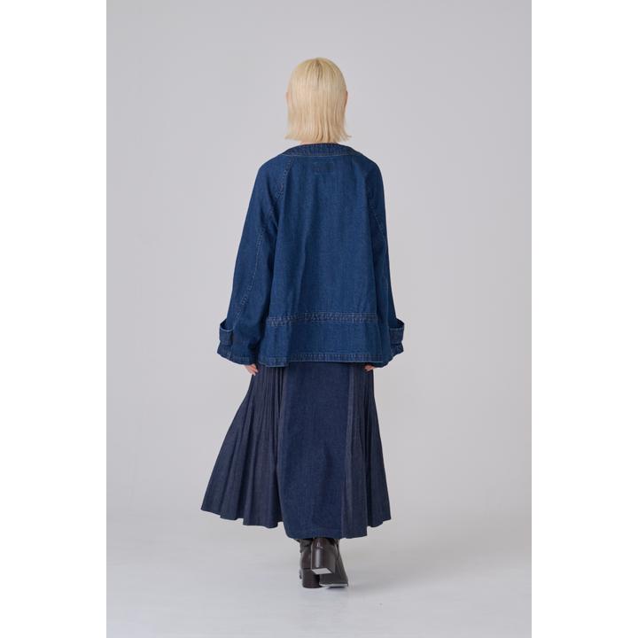 SIDE PLEATS SKIRT