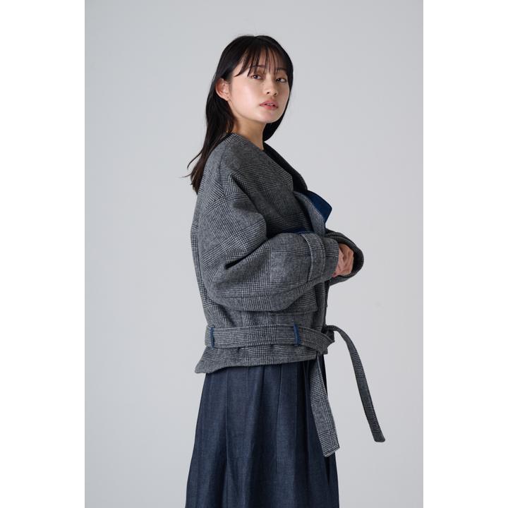 MIXED FABRICS SHORT CT