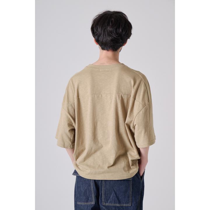 SWIITCHING TEE