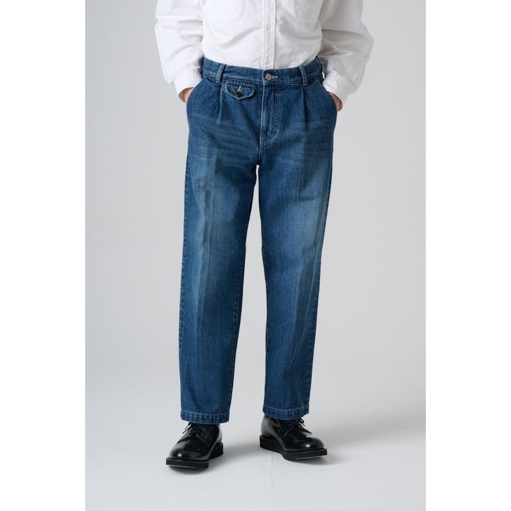 TUCK DENIM TROUSER