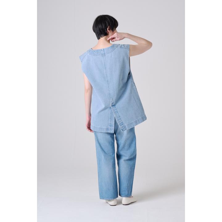 DENIM V-NECK VEST