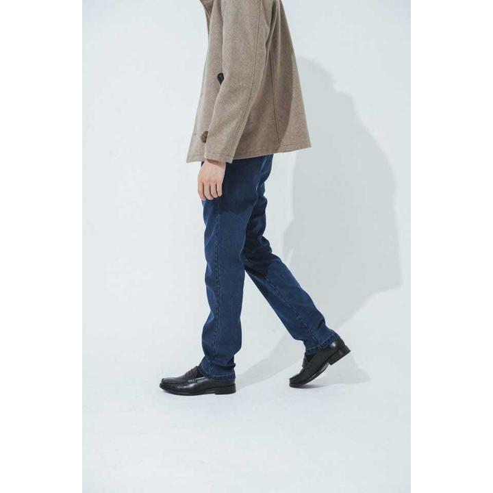 スティックパンツ