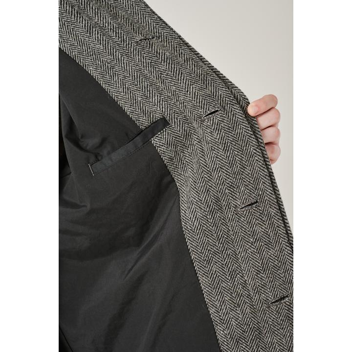 ヘリンボーンツイードコート