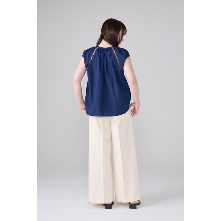 C/L LADDER LACE BLOUSE