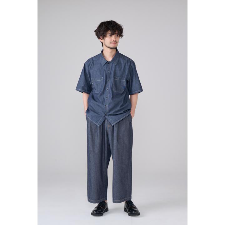 2 TUCK CROPPED DENIM TROUSER