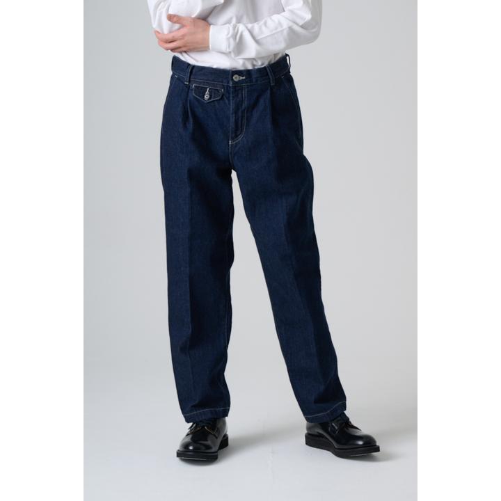 TUCK DENIM TROUSER