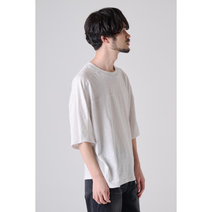 SWIITCHING TEE