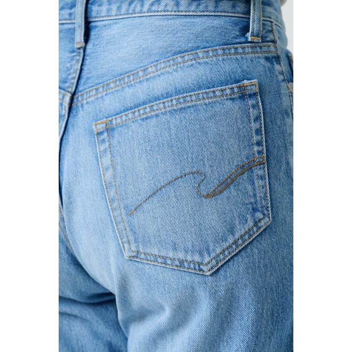 TUCK BAGGY DENIM