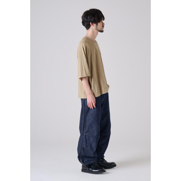 SWIITCHING TEE