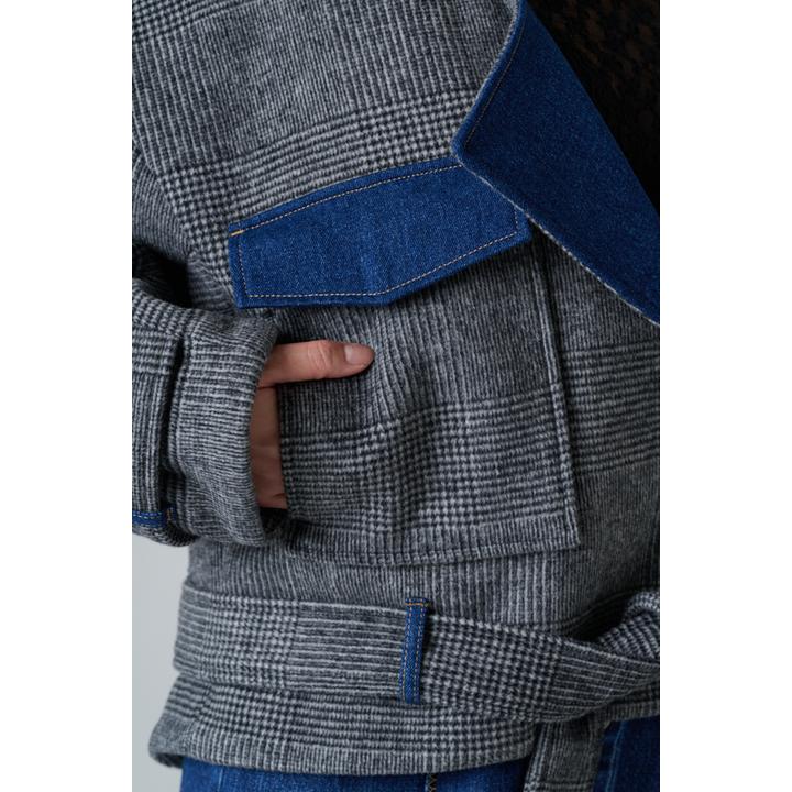 MIXED FABRICS SHORT CT