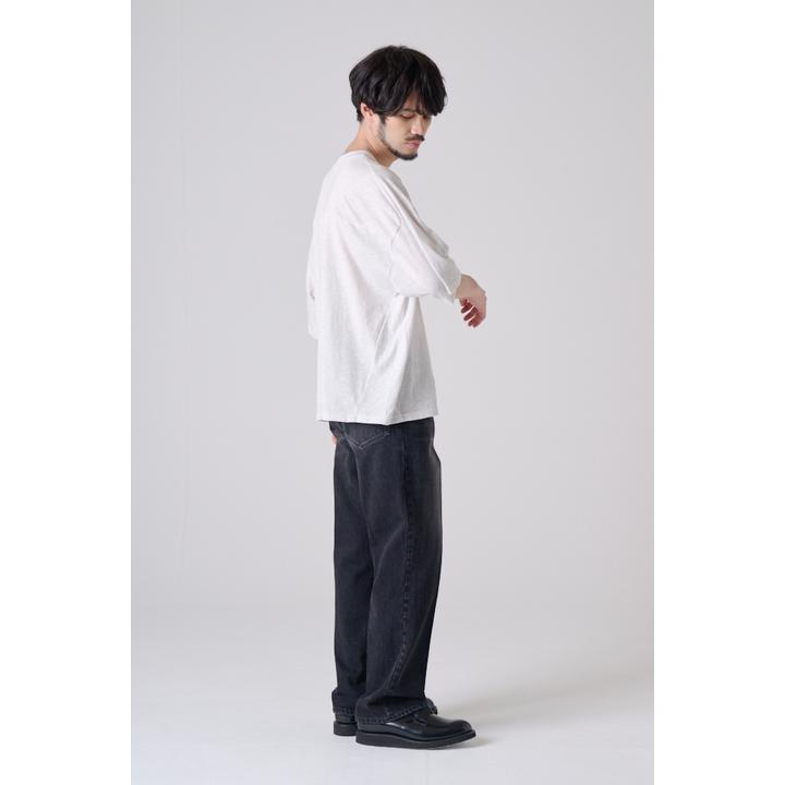 SWIITCHING TEE