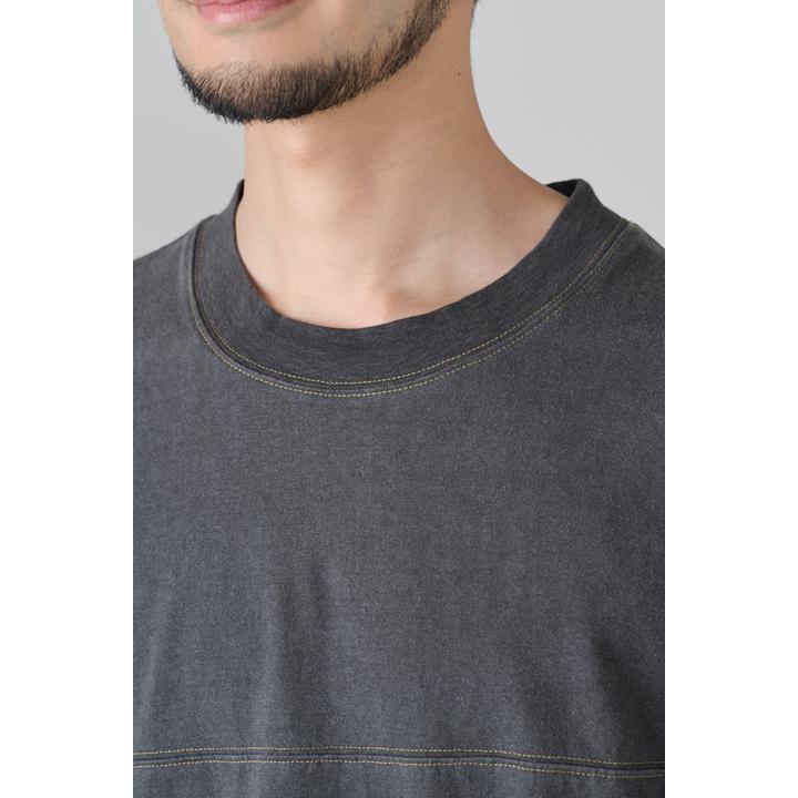 CONTRAST TEE
